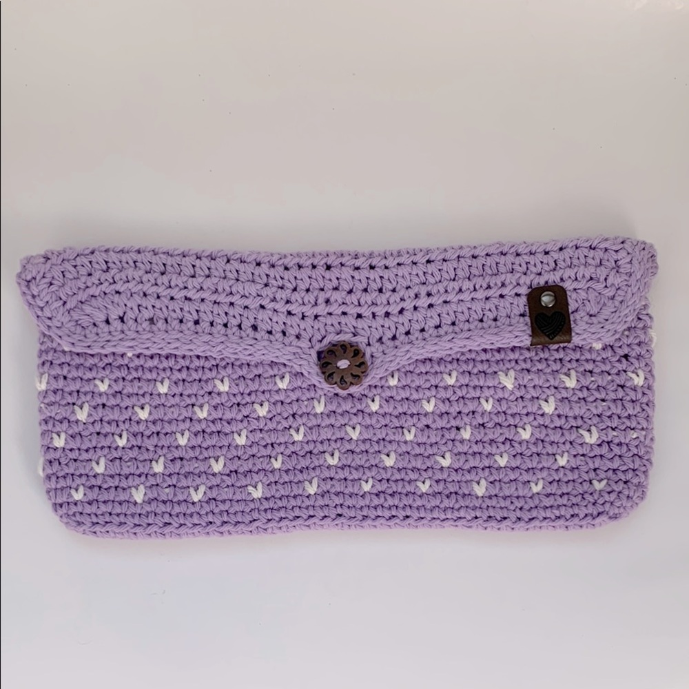 💜Handcrafted Purple Crochet Clutch